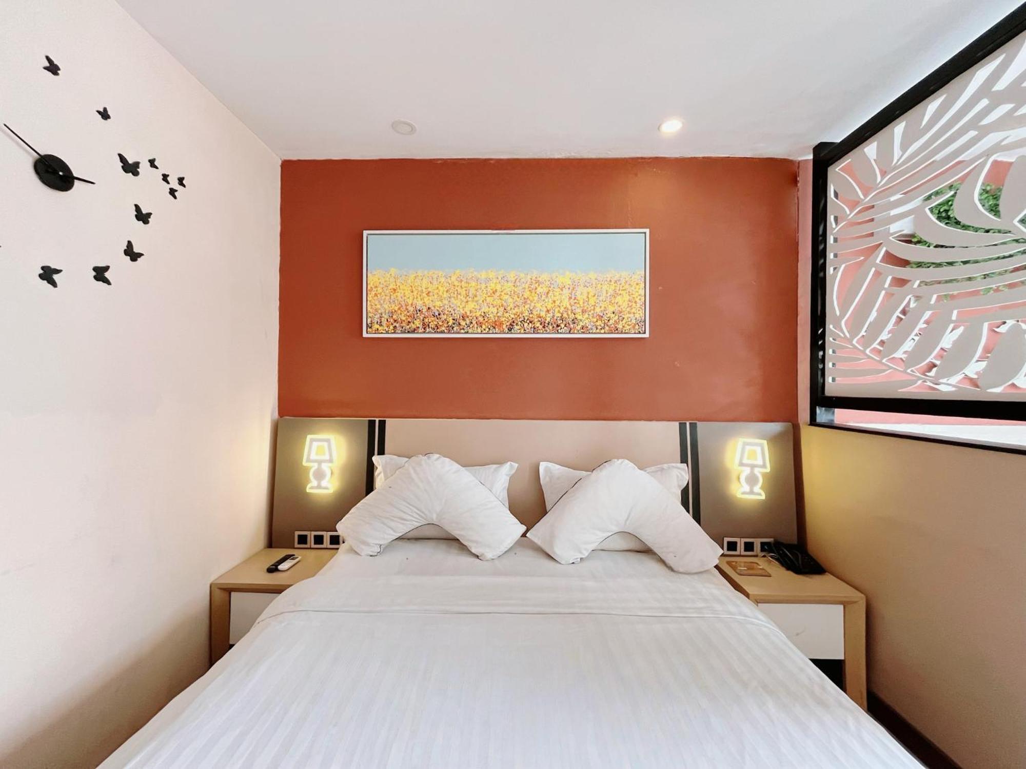 Hotel Verse Luxe Wahid Hasyim