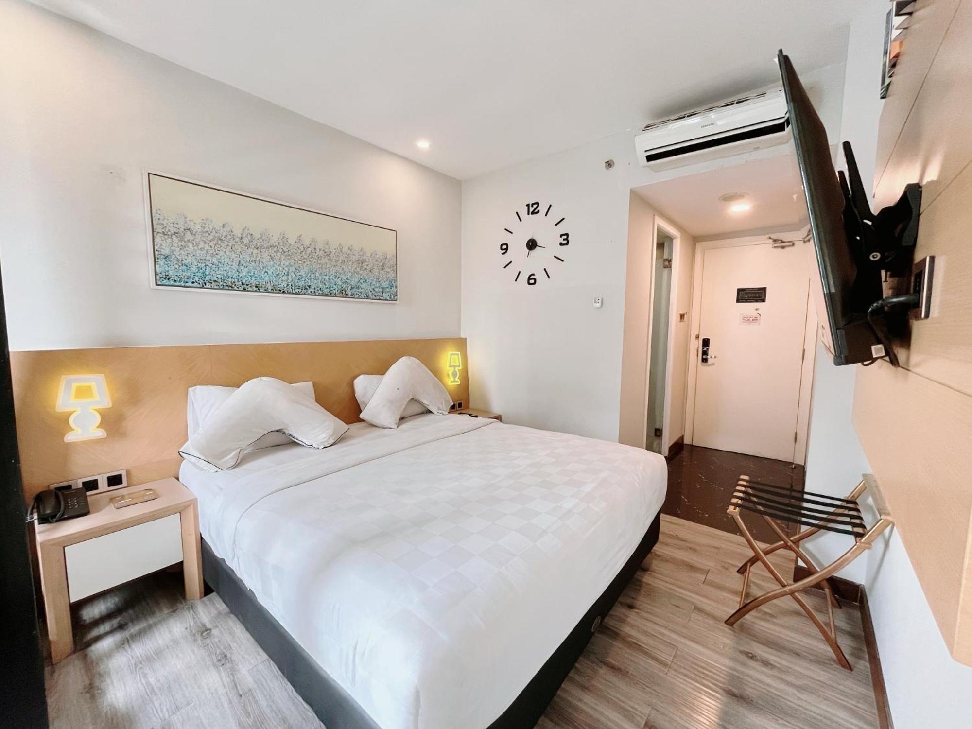 Verse Luxe Wahid Hasyim Hotel Jakarta
