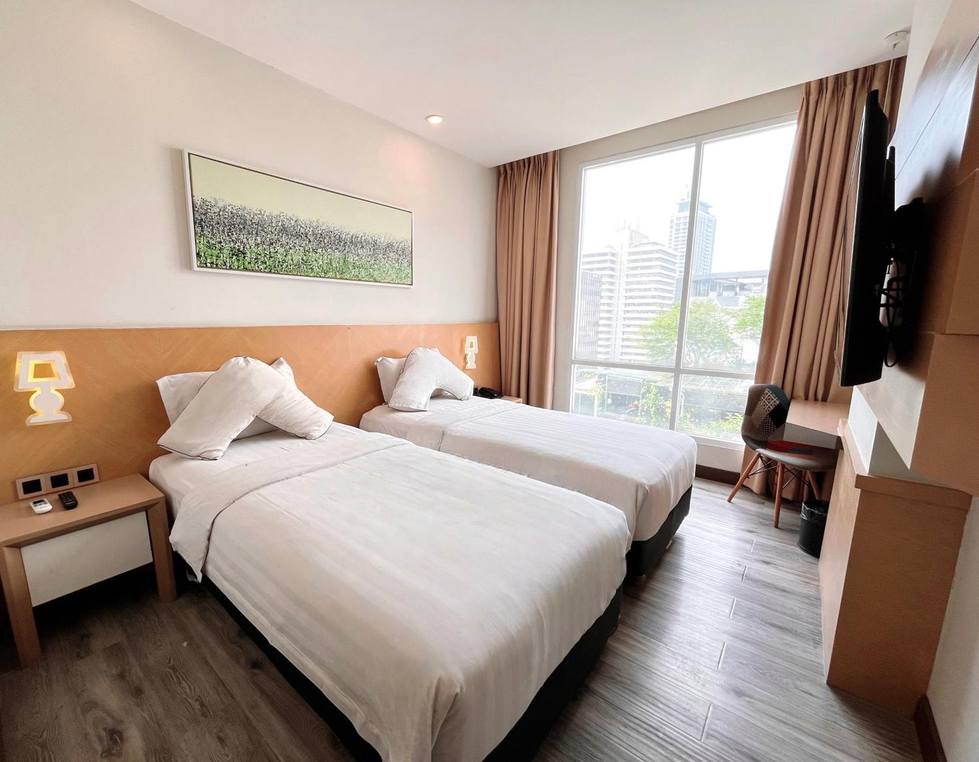 Hotel Verse Luxe Wahid Hasyim Jakarta