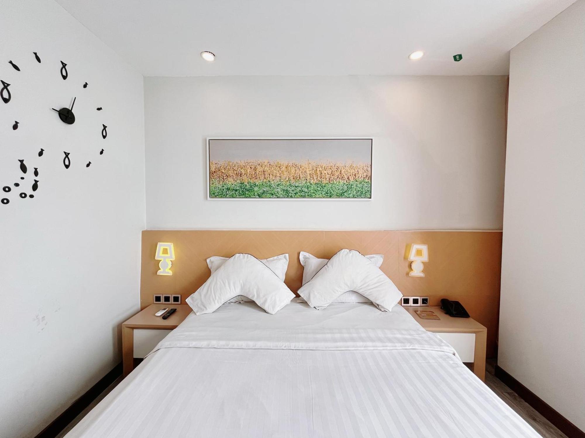 Hotel Verse Luxe Wahid Hasyim Jakarta